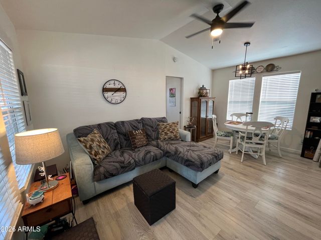 10960 N 67TH Avenue 189, Glendale, AZ 85304