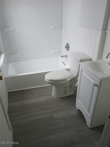 405 N Osborn Avenue, Youngstown, OH 44509