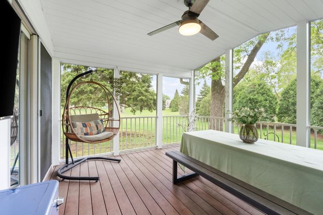 3520 Pilgrim Lane N, Plymouth, MN 55441