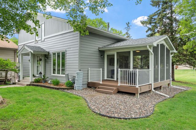 3520 Pilgrim Lane N, Plymouth, MN 55441
