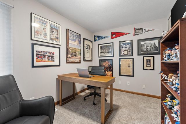 3520 Pilgrim Lane N, Plymouth, MN 55441