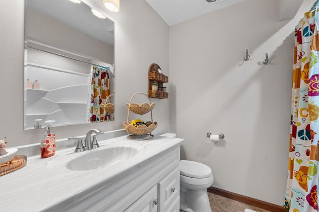 3520 Pilgrim Lane N, Plymouth, MN 55441