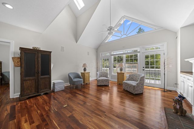 100 Autumn Rush Court, Columbus, OH 43230