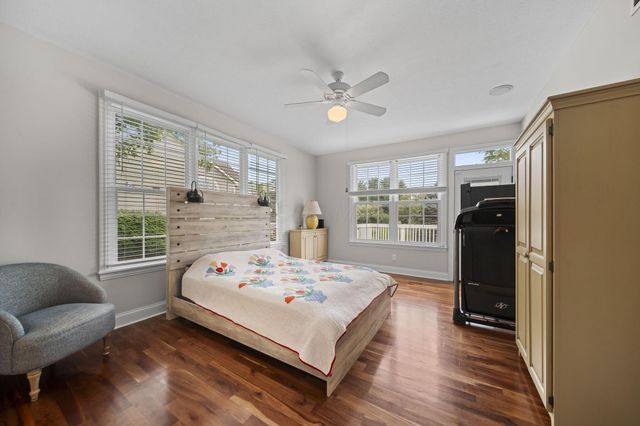 100 Autumn Rush Court, Columbus, OH 43230