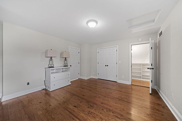 100 Autumn Rush Court, Columbus, OH 43230
