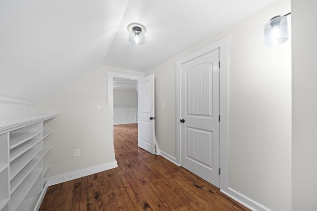 100 Autumn Rush Court, Columbus, OH 43230