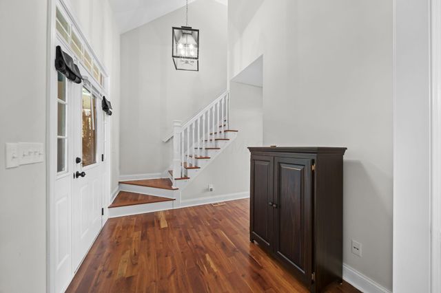 100 Autumn Rush Court, Columbus, OH 43230