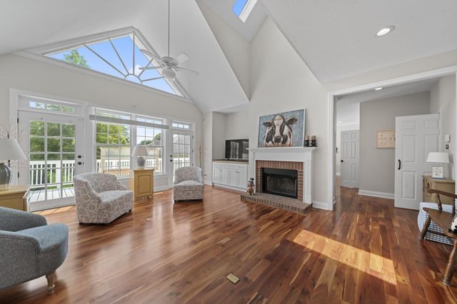 100 Autumn Rush Court, Columbus, OH 43230