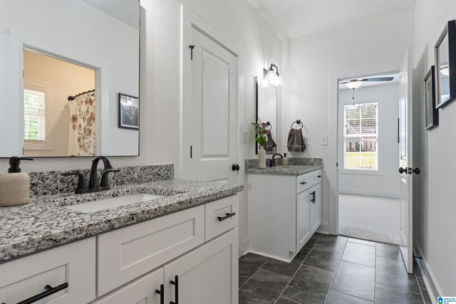 305 STONEWOOD TRAIL, Springville, AL 35146