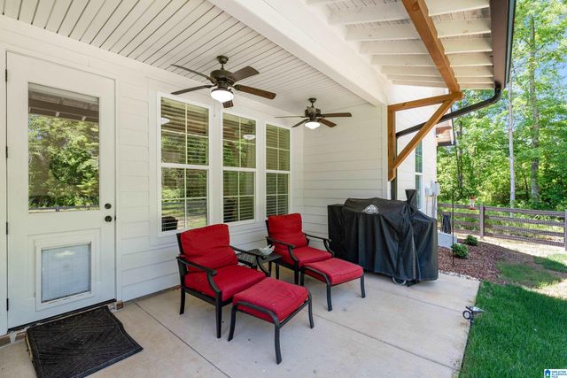 305 STONEWOOD TRAIL, Springville, AL 35146