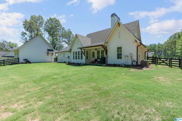 305 STONEWOOD TRAIL, Springville, AL 35146