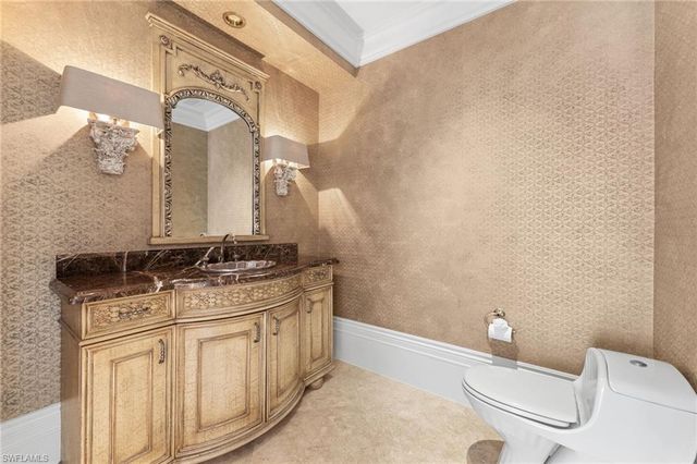 7310 Tilden LN, Naples, FL 34108