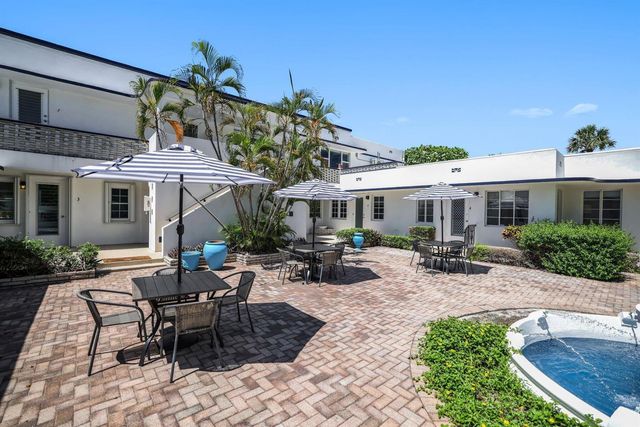 320 Inlet Way 4, Palm Beach Shores, FL 33404