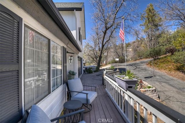 1211 Yosemite, Lake Arrowhead, CA 92352