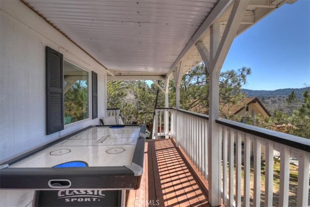 1211 Yosemite, Lake Arrowhead, CA 92352