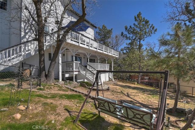 1211 Yosemite, Lake Arrowhead, CA 92352