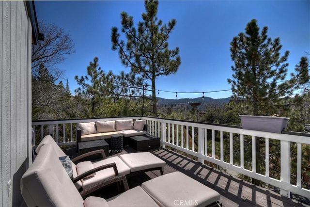 1211 Yosemite, Lake Arrowhead, CA 92352