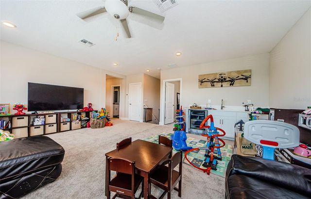 2653 LONGLEAF PINE POINT, New Port Richey, FL 34655