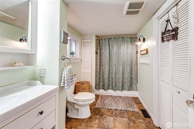 1116 E Marine View Drive, Everett, WA 98201