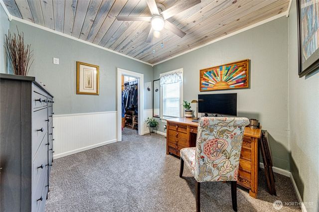 1116 E Marine View Drive, Everett, WA 98201