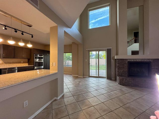 9121 Ridgefield Avenue NE, Albuquerque, NM 87109