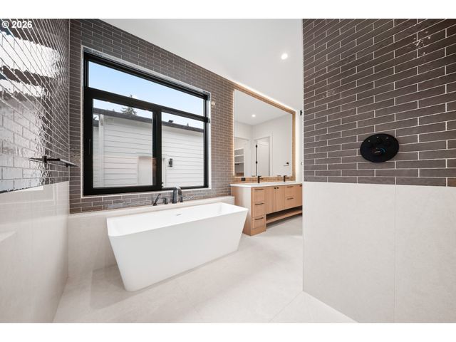 6521 Ne 123RD St, Vancouver, WA 98686