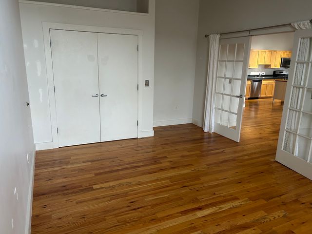 589 Essex St 202, Lynn, MA 01901