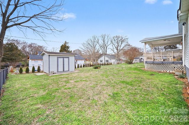 304 Adrian Street, Mount Holly, NC 28120