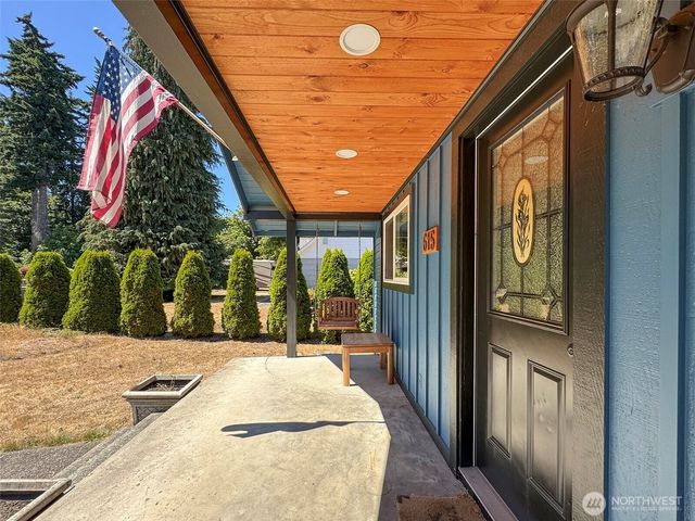 615 W 12th Street, Port Angeles, WA 98362