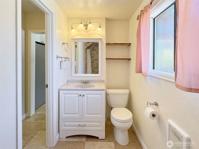 615 W 12th Street, Port Angeles, WA 98362