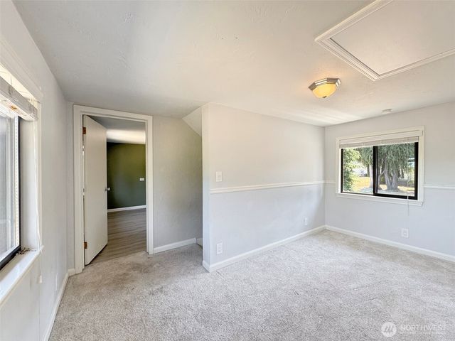 615 W 12th Street, Port Angeles, WA 98362