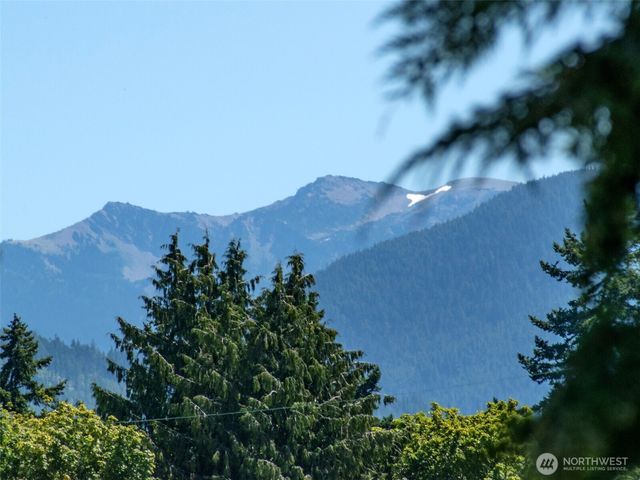 615 W 12th Street, Port Angeles, WA 98362