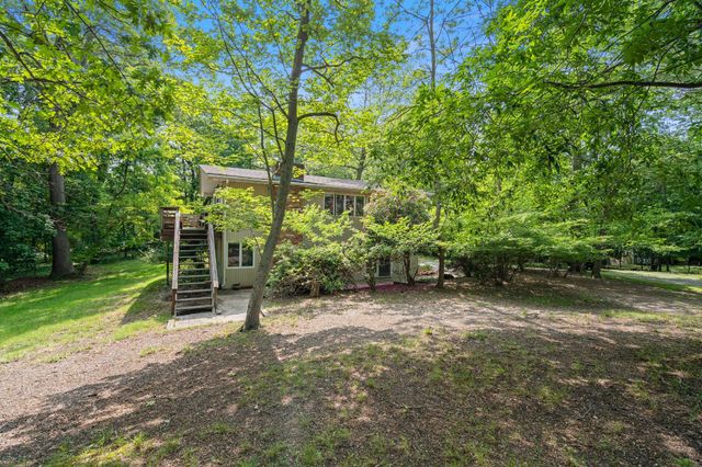 208 Sylvan Drive, Wading River, NY 11792