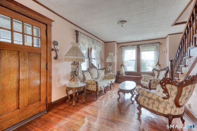 125 Newfield Avenue, Hartford, CT 06106