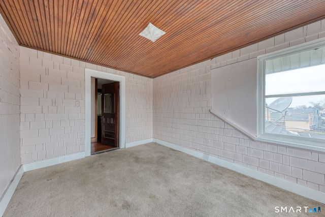 125 Newfield Avenue, Hartford, CT 06106