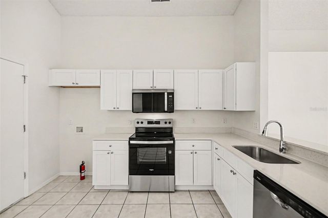 2107 KILAMANJARO COURT, Apopka, FL 32712