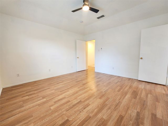 414 Dakota Drive, Joshua, TX 76058