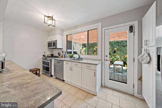 1643 KATER ST, Philadelphia, PA 19146