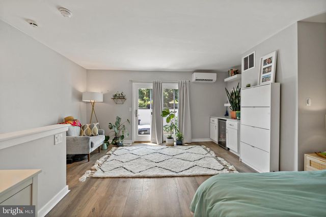 1643 KATER ST, Philadelphia, PA 19146