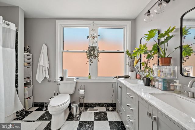 1643 KATER ST, Philadelphia, PA 19146