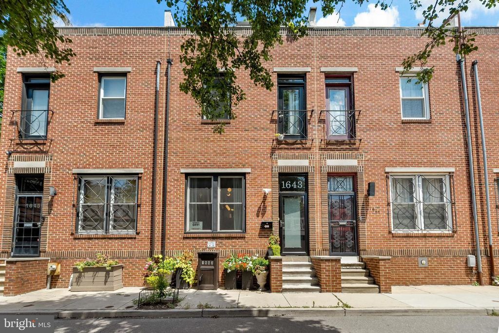 1643 KATER ST, Philadelphia, PA 19146
