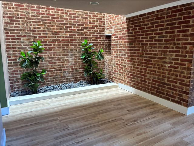3125 Golden Oak Court, Farmers Branch, TX 75234