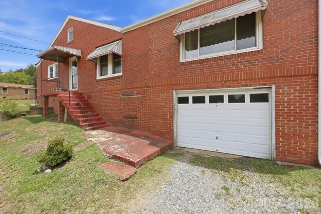 1303 Bringle Ferry Road, Salisbury, NC 28144