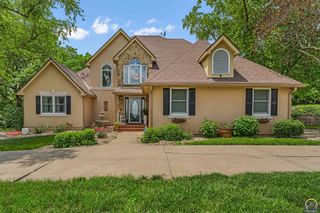 5639 NW Button RD, Topeka, KS 66618