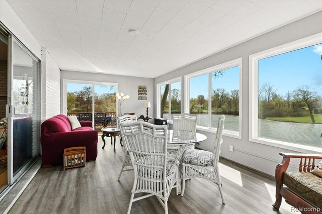 1425 Shankin Drive, Wolverine Lake, MI 48390