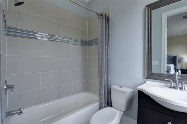 342 Brownstones Circle, Atlanta, GA 30312