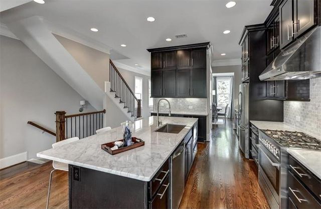 342 Brownstones Circle, Atlanta, GA 30312