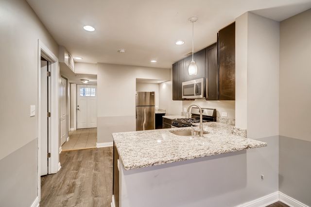 2312 S Seeley Avenue G, Chicago, IL 60608