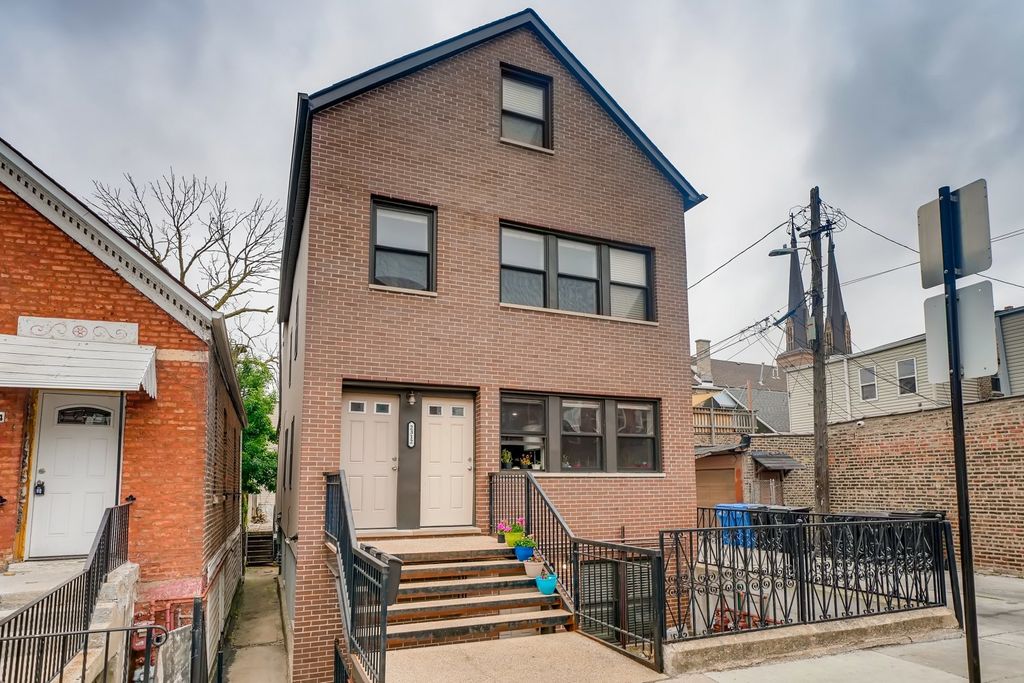 2312 S Seeley Avenue G, Chicago, IL 60608