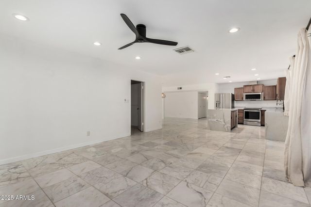 4140 W ANDERSON Drive, Glendale, AZ 85308